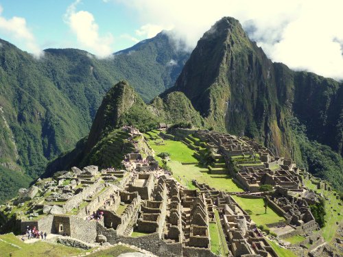 416 Machu Picchu Waynapicchu Mtn 2nd May 2012.jpg